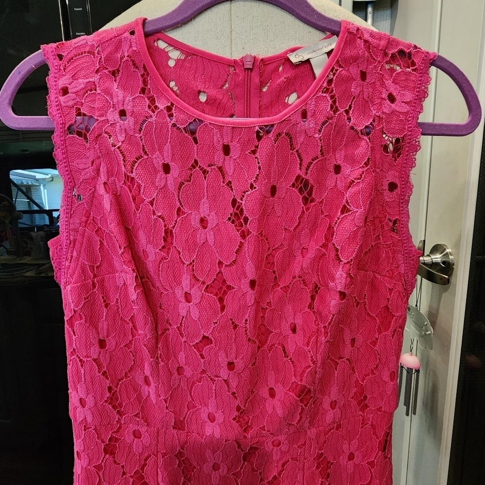 EST 1962 Elegant Pink Floral Lace Dress - Picture 3 of 8